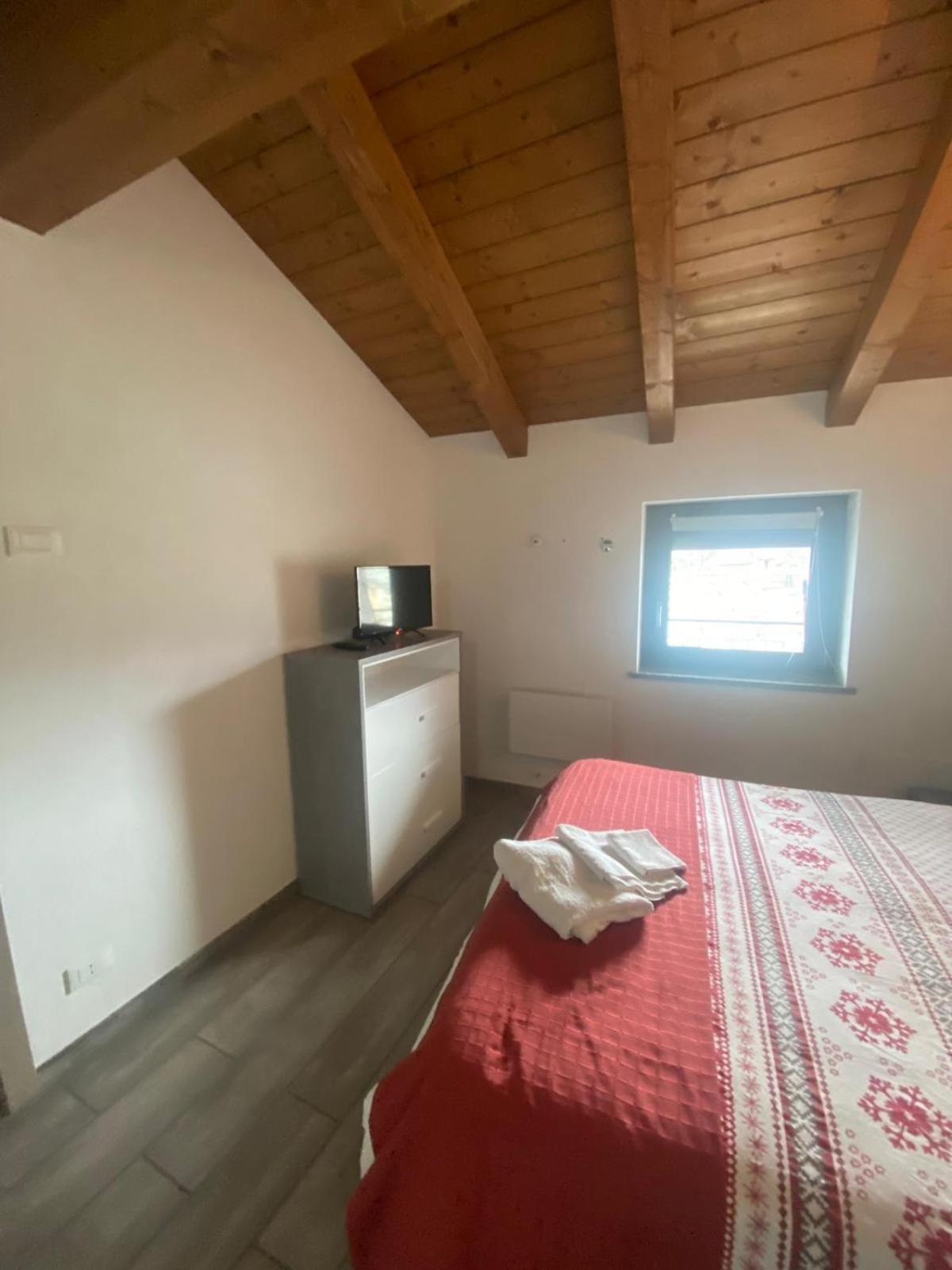 Apartments Il Delfino Aosta Exterior photo